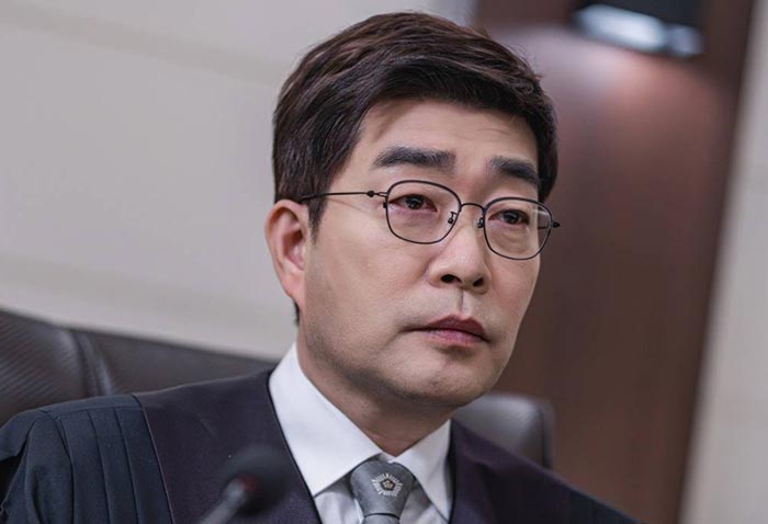 Сон Хён Джу в сериале Ваша честь