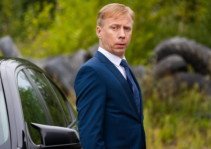 Станислав Никольский в сериале Чужой район 4