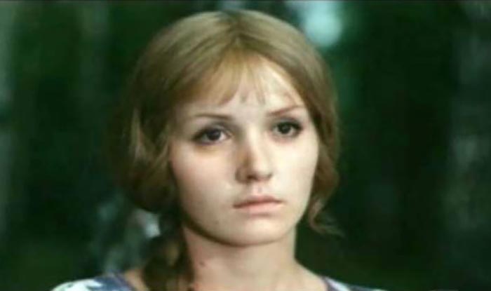 Светлана Михалькова в фильме Маринка, Янка и тайны королевского замка