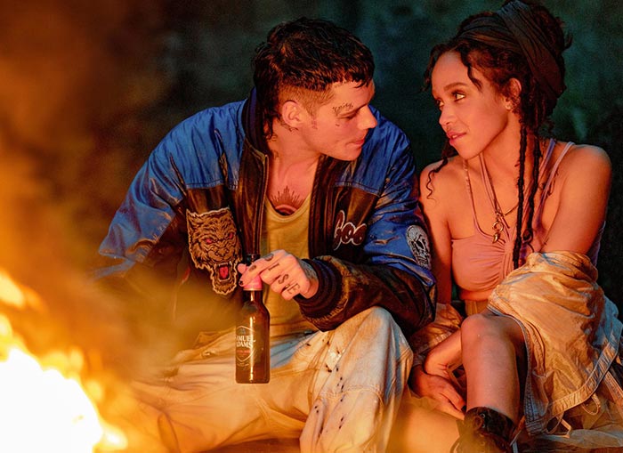 Талия Дебретт Барнетт в фильме Ворон