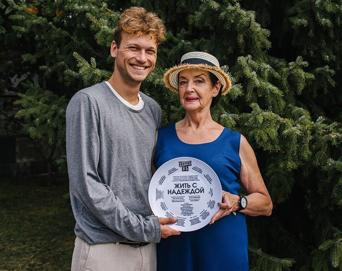 Татьяна Печенкина на съемках сериала Жить с Надеждой