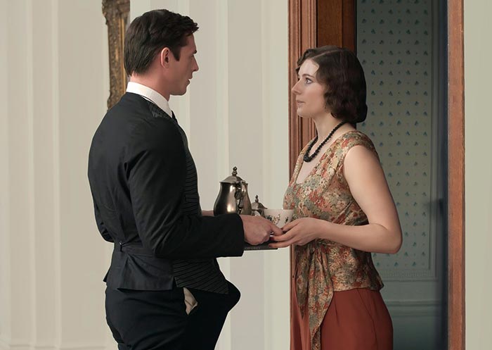 Томасин Маккензи в фильме Фэкхем-холл