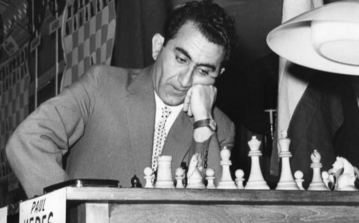 9-й чемпион мира по шахматам Тигран Петросян