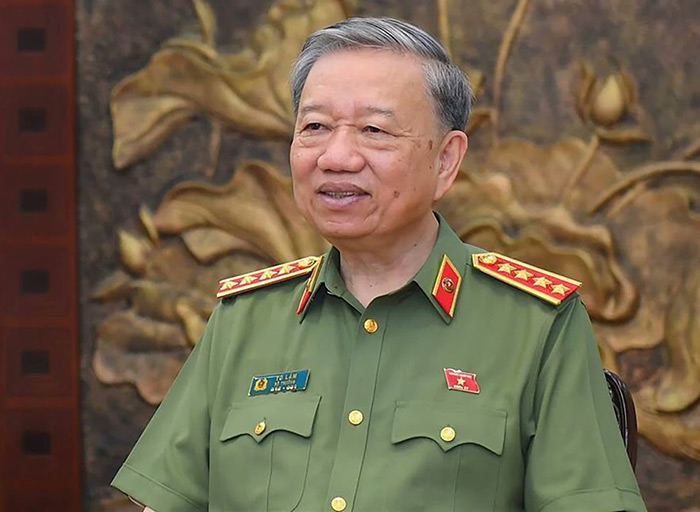 Генеральный секретарь ЦК КПВ То Лам