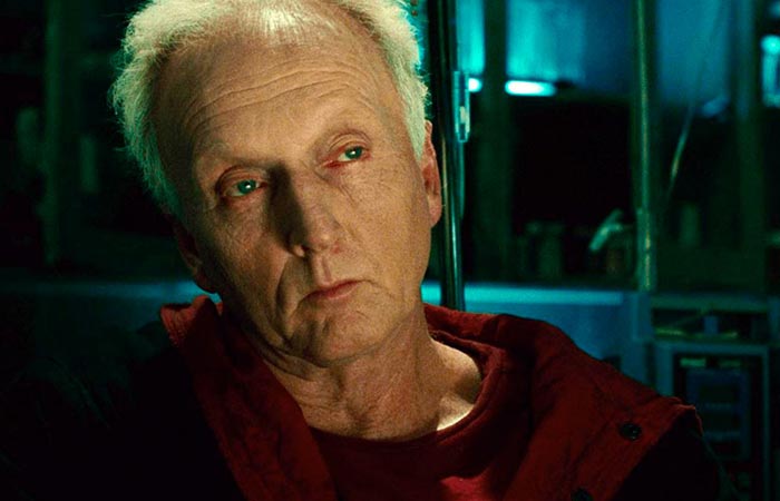 Тобин Белл в фильме Пила II