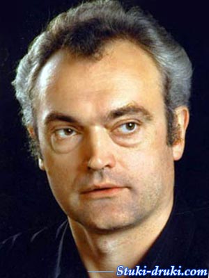 Василий Савинов