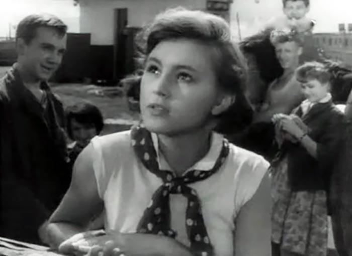 Вера Белякова в фильме Приключения Кроша