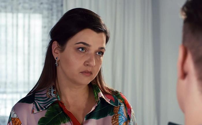 Вера Полякова в сериале Три в одном 7