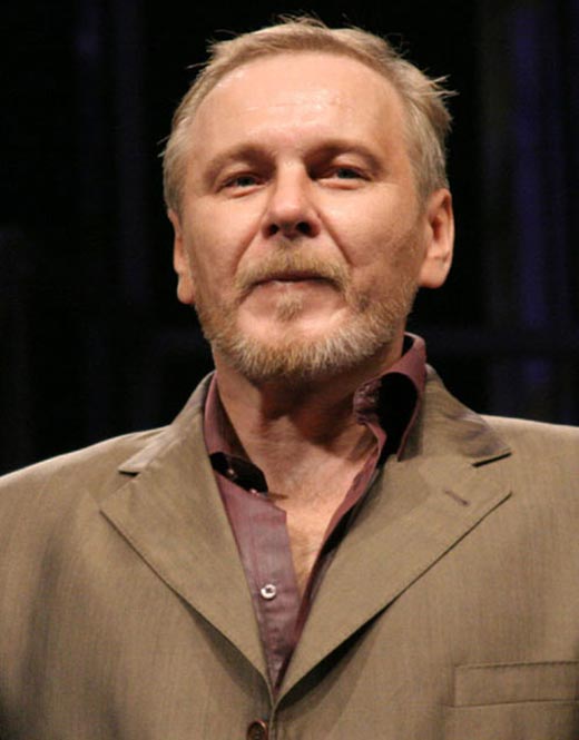 актер Виктор Мамонов