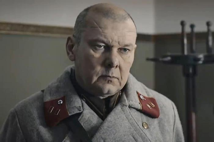 Виктор Молчан в фильме Дед Морозов