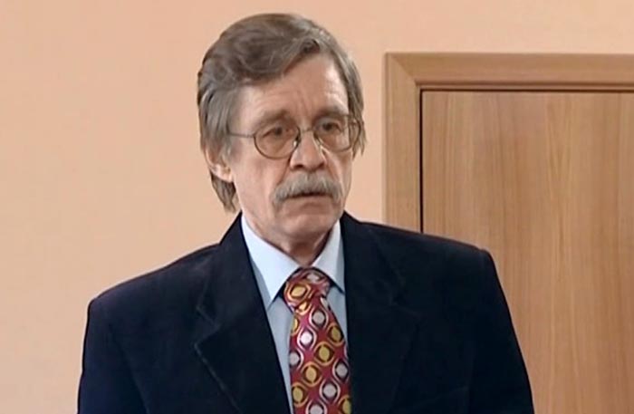 Виктор Пиунов в сериале Адвокат-8
