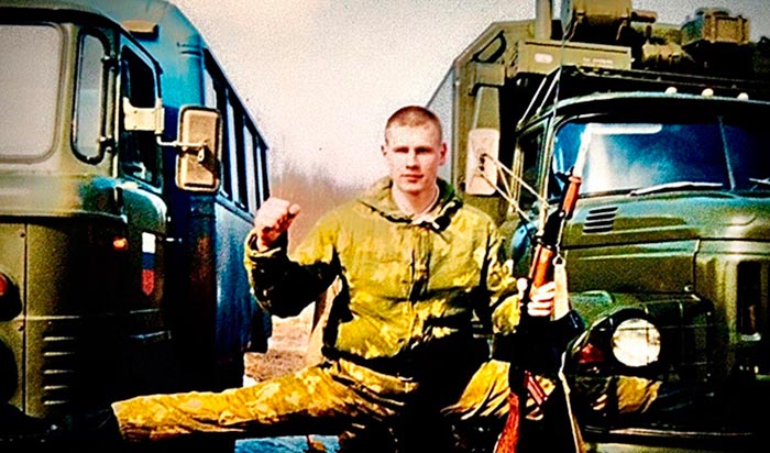 Виктор Смоляр в армии