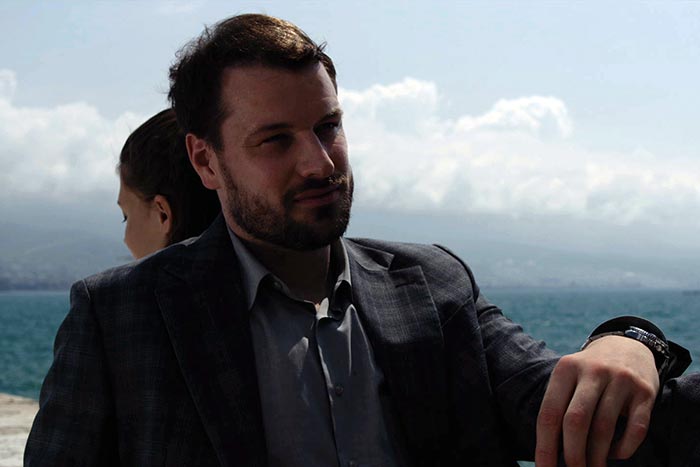 Виктор Владимиров в сериале Невеста поневоле