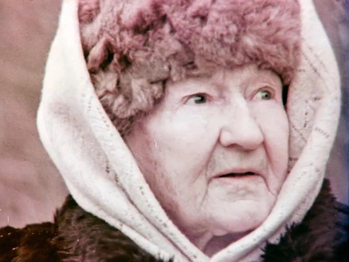 Виктория Томина в фильме Удобно в пути