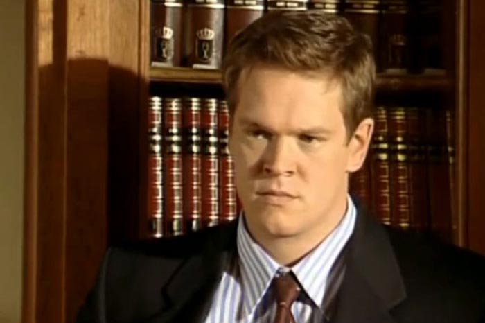 Вилле Хаапасало в сериале КГБ в смокинге