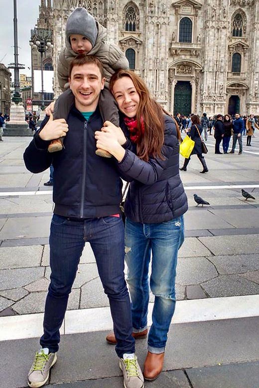 Виталий Карпанов с женой и сыном