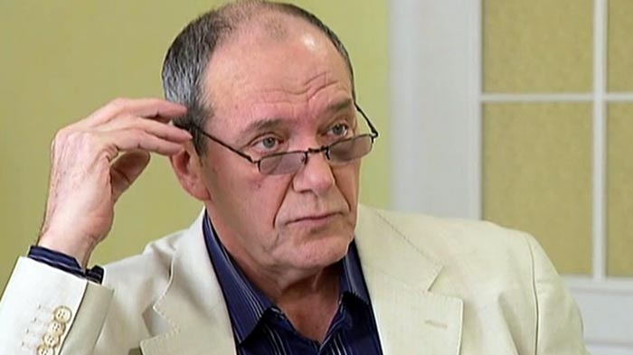 Эммануил Виторган в сериале Две стороны одной Анны