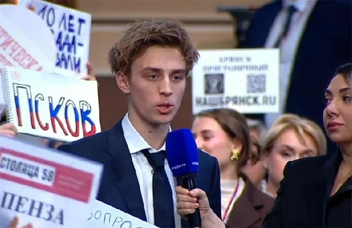 Влад Бумага Прямая линия с Путиным