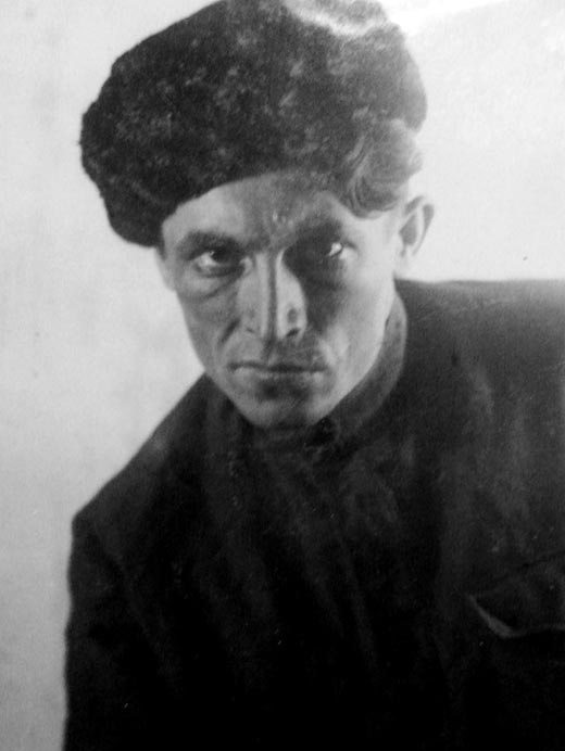 актер Бакинского театра русской драмы Василий Алексеев