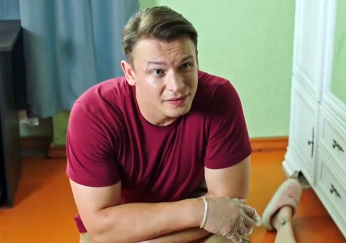 Вячеслав Пронин в сериале Тайна за углом