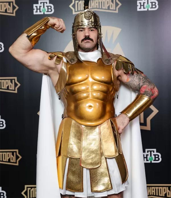Вячеслав Скотников в шоу Гладиаторы