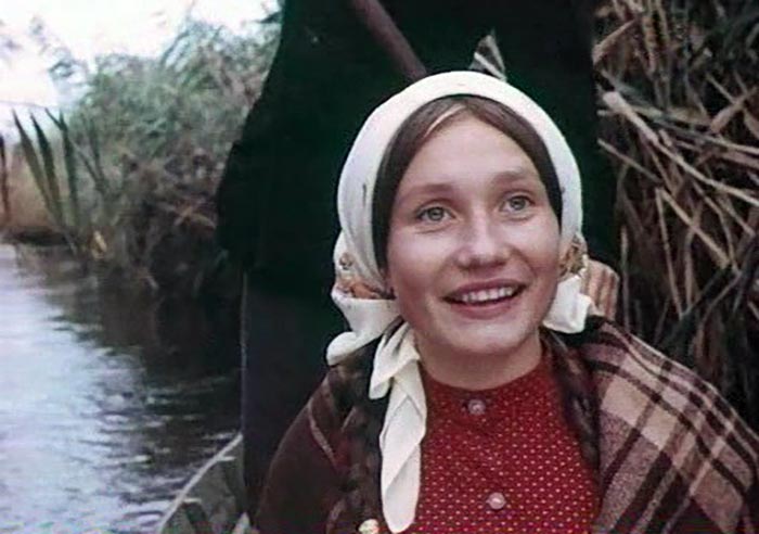 Валентина Хмель в фильме Золотые туфельки