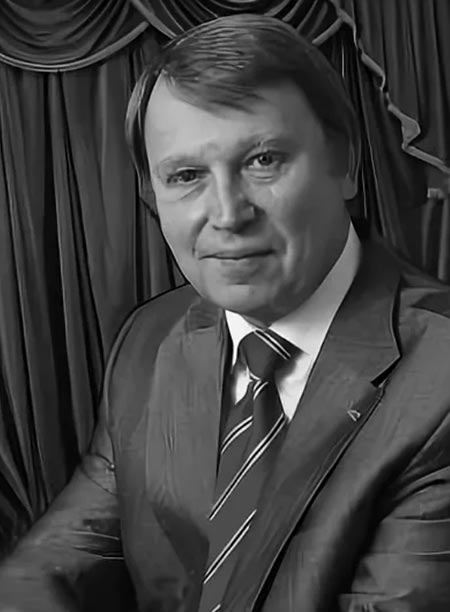 Владимир Иванович Уваров