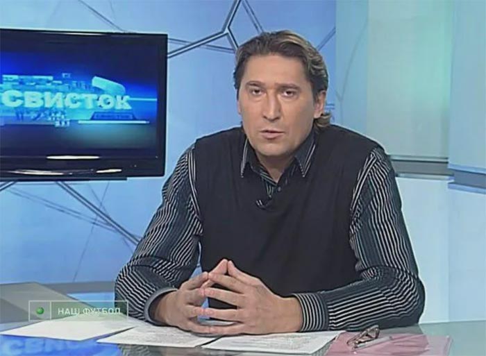 футбольный комментатор Владислав Батурин