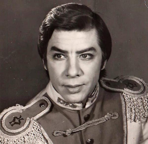 Юрий Дрожняк в молодости