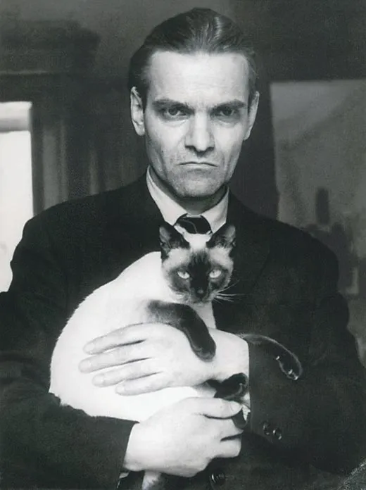 Юрий Кнорозов и кошка Ася