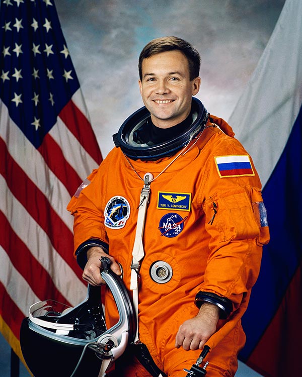 космонавт Юрий Лончаков