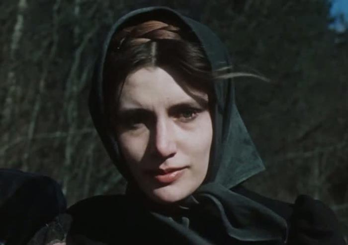 Зане Янчевска в фильме Айя