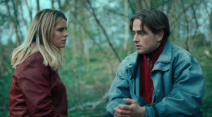 Зое Брайан Герц в фильме Паранойя