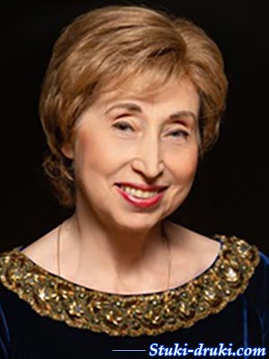 Алла Догадова