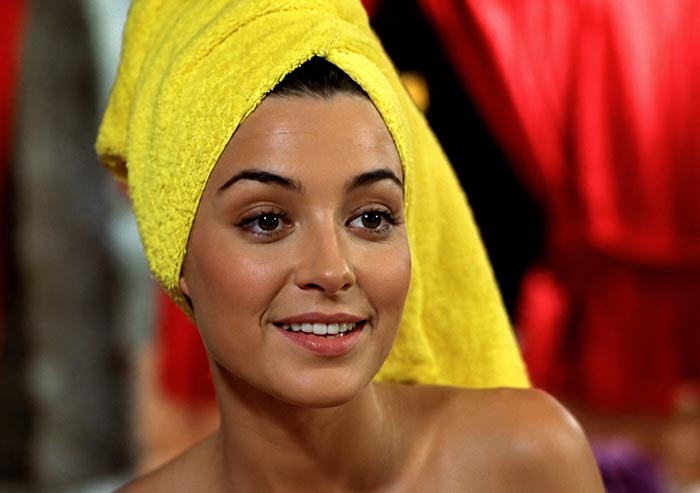 Энни Поттс в фильме Лето в поисках «Корвета»
