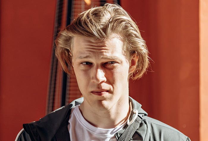 Иван Ивашов в сериале Хантер