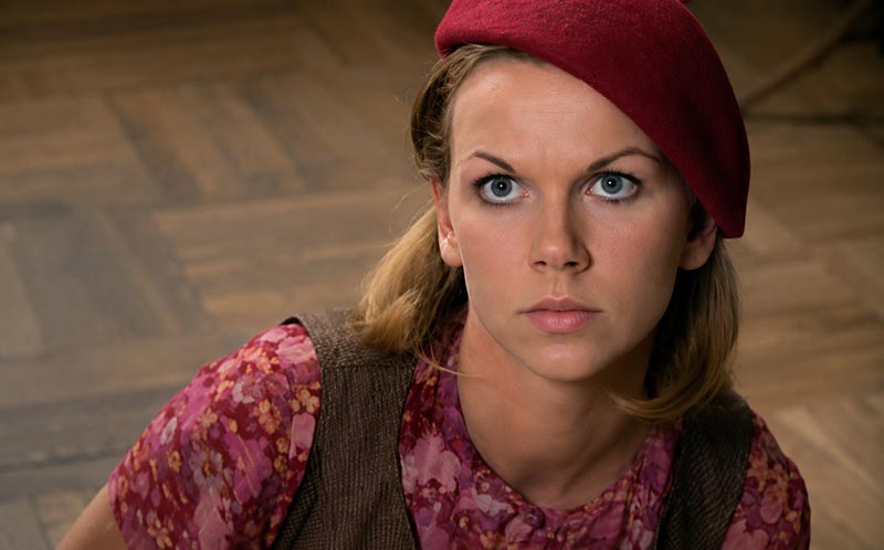 Мадара Дишлере в сериале Красная капелла