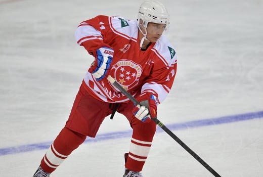 Путин хоккеист