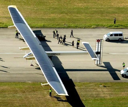 самолет Solar Impulse 2