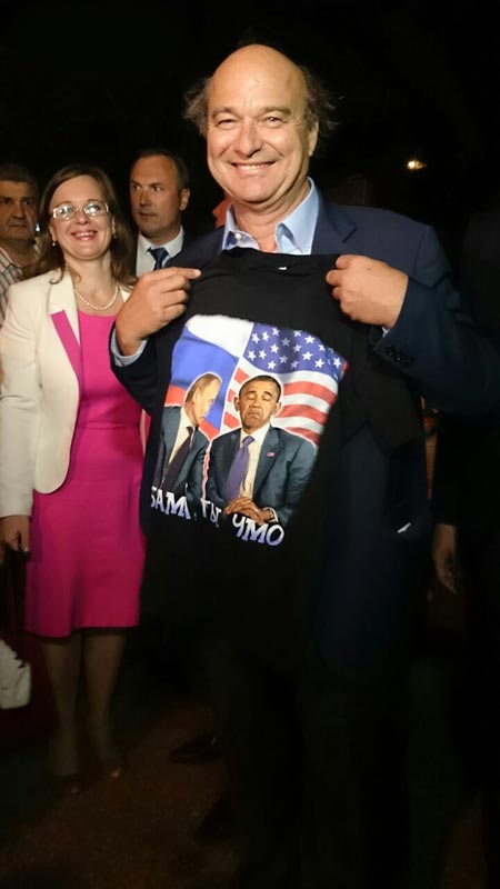 футболка с оскорблением Обамы