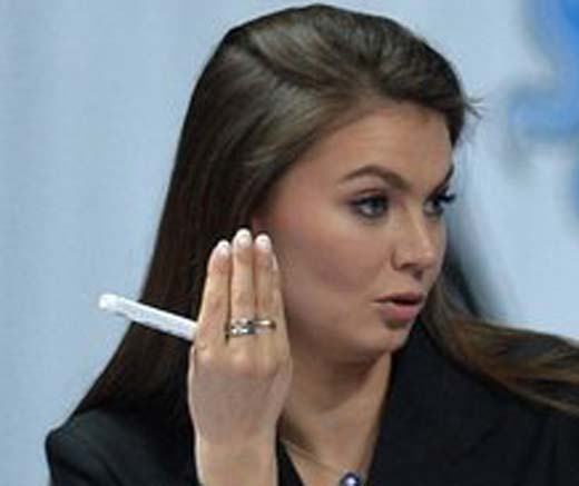 Алина кабаева с обручальным кольцом фото