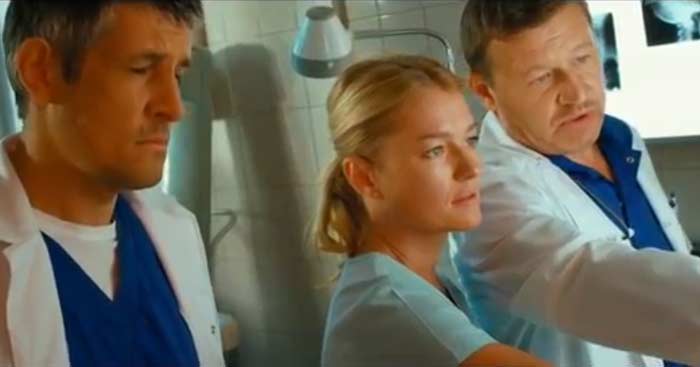 кадр из сериала Медсестра
