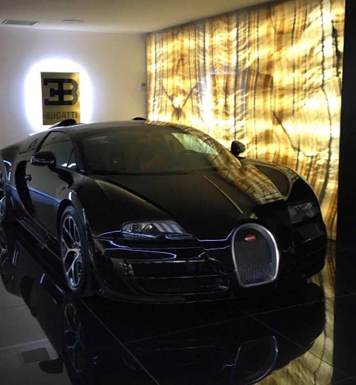 Роналду Bugatti Veyron 2