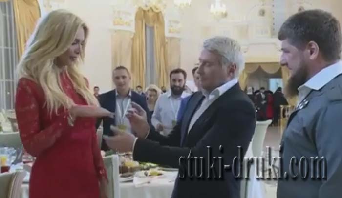 Николай Басков подарил кольцо Виктории Лопыревой