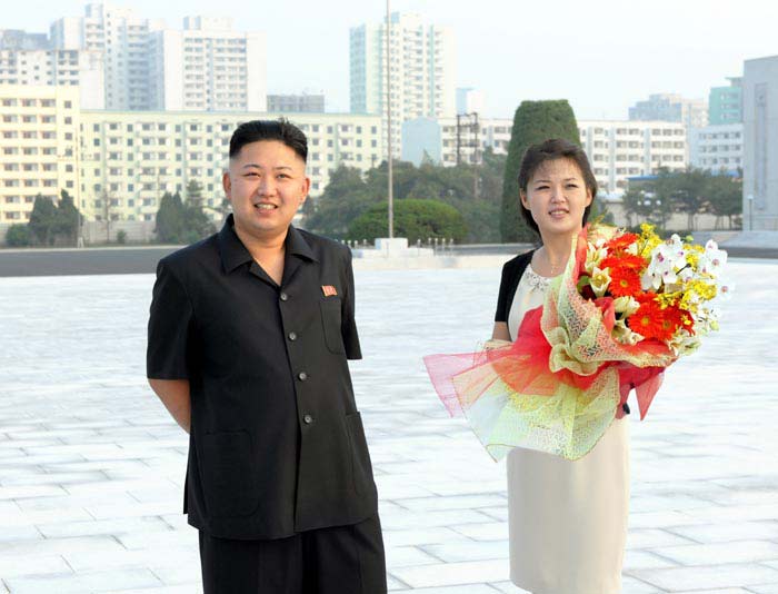 Ким Чен Ын с женой