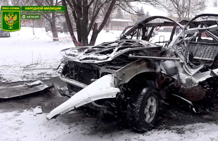 взорванный автомобиль Олега Анащенко