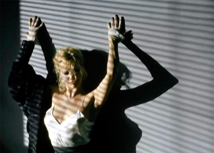 Кадр из фильма Девять с половиной недель кадр Девять с половиной недель 11