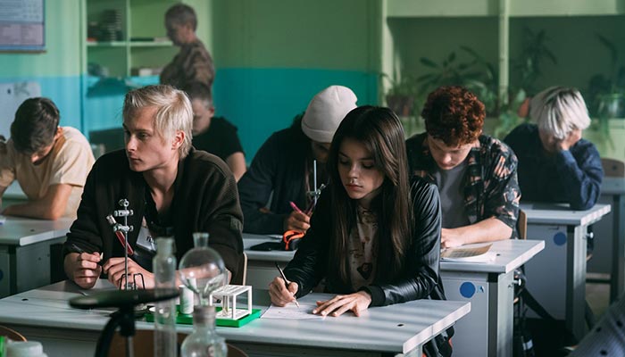 Кадр из фильма 1000 дешёвых зажигалок кадр 1000 дешёвых зажигалок 8