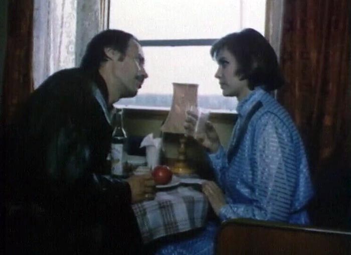 кадр А спать с чужой женой хорошо?! 6