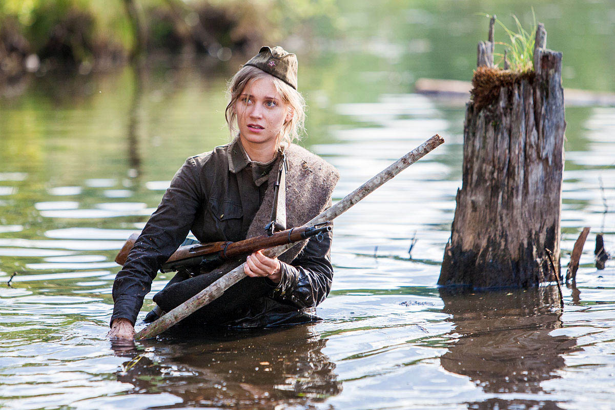 Кадр из фильма А зори здесь тихие... кадр А зори здесь тихие... 14